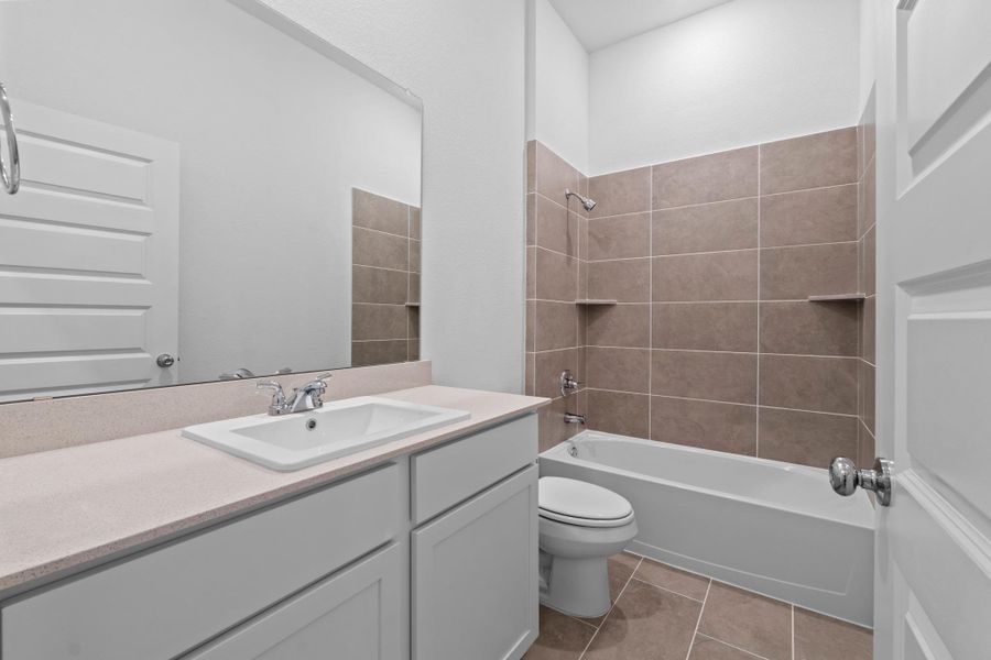Furnished interior view inside a new home in Prairie Winds, Hutto (Image 18).