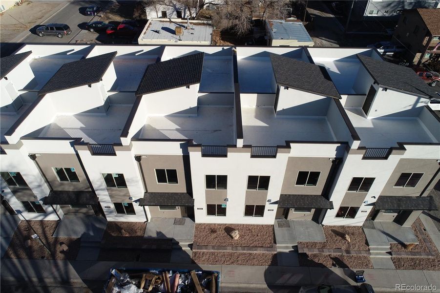 Image 33 of a home in .