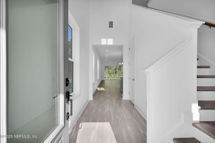 Spacious, unfurnished interior of a new home in Reflections at Nocatee, Ponte Vedra (Image 34).