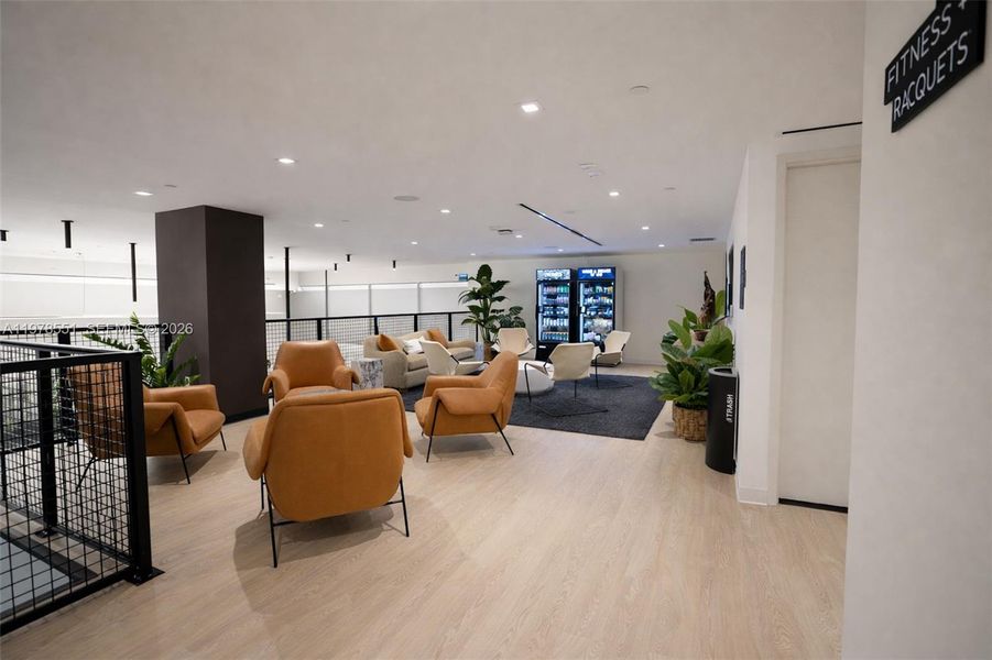 Community amenities in , Miami (Image 3).