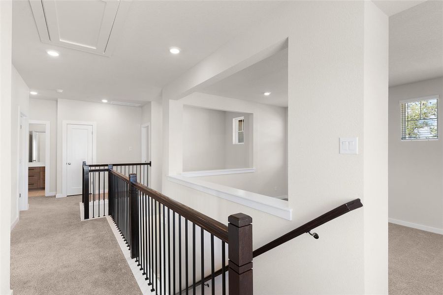 **PHOTO REPRESENTATIVE OF FLOORPLAN ONLY** **PHOTO REPRESENTATIVE OF FLOORPLAN ONLY**