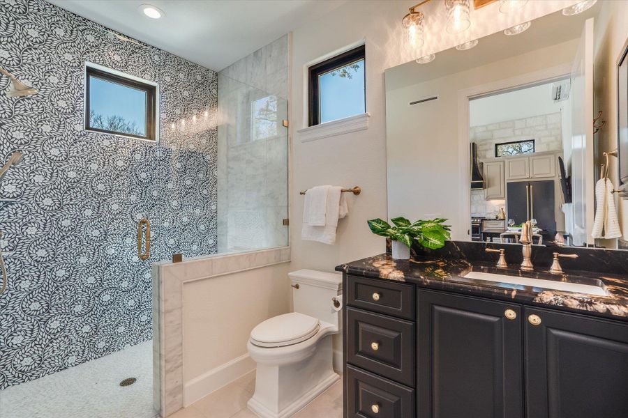 Guest House Bathroom