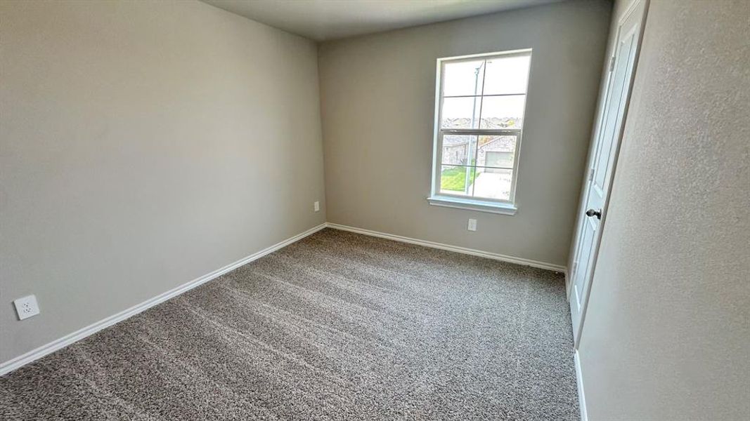 Spacious, unfurnished interior of a new home in Sunnycreek, Fort Worth (Image 20). Spacious, unfurnished interior of a new home in Sunnycreek, Fort Worth (Image 20).