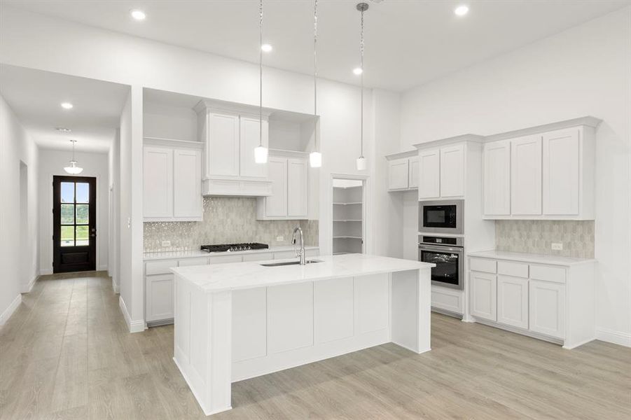 11. 530 San Angelo - Kitchen (2) 11. 530 San Angelo - Kitchen (2)