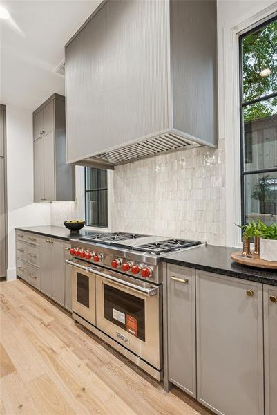 Close-up of interior finishes inside a home in , Dallas (Image 20). Close-up of interior finishes inside a home in , Dallas (Image 20).