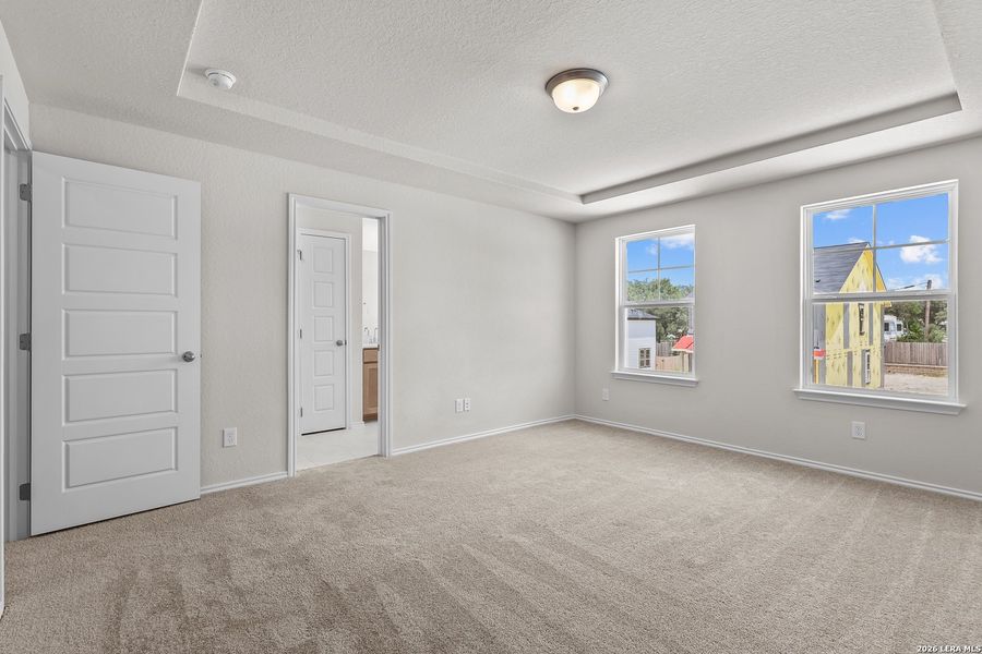 Spacious, unfurnished interior of a new home in Meadows at Oak Creek, San Antonio (Image 28). Spacious, unfurnished interior of a new home in Meadows at Oak Creek, San Antonio (Image 28).