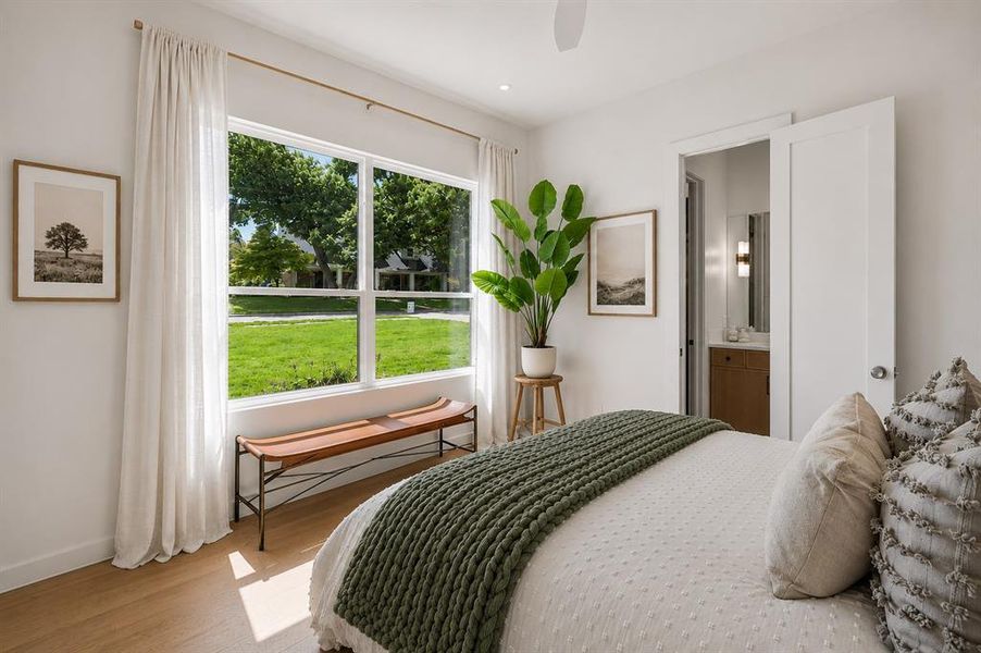 At the front of the home, you'll have an ensuite bedroom and bathroom with 2 sizable closets.