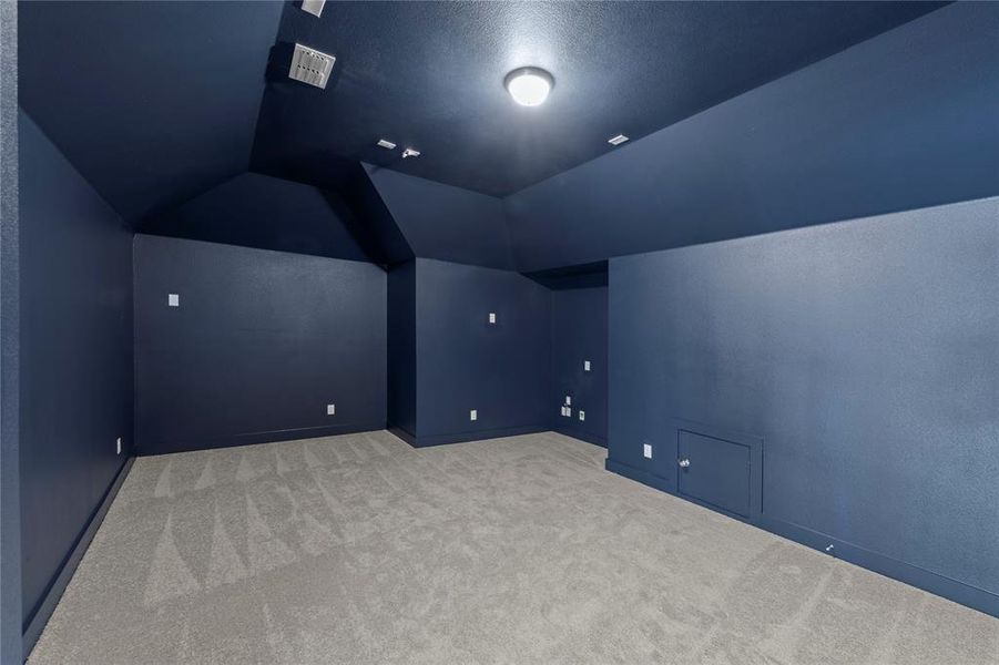 Spacious, unfurnished interior of a new home in Valencia on The Lake, Little Elm (Image 18).