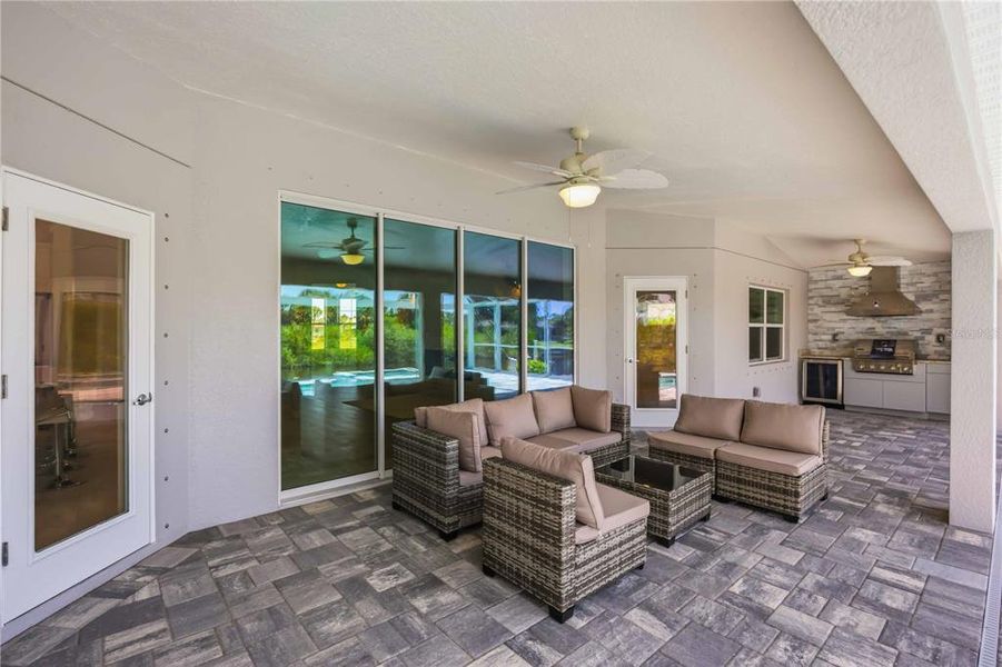 Exterior details and patio area of a home in , Port Charlotte (Image 32).