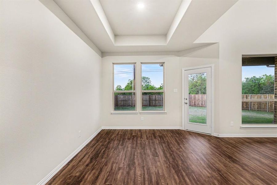 Spacious, unfurnished interior of a new home in Courts Of Bonnie Brae, Denton (Image 20).