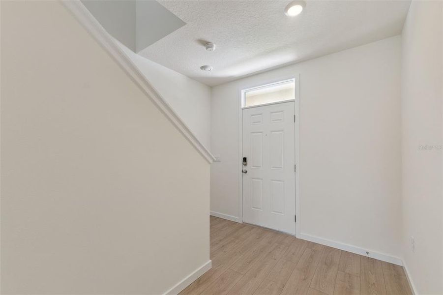 Spacious, unfurnished interior of a new home in Campbell Crossing, Port Orange (Image 12).