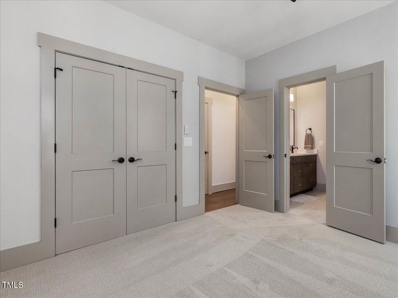 070-Bedroom 3 070-Bedroom 3