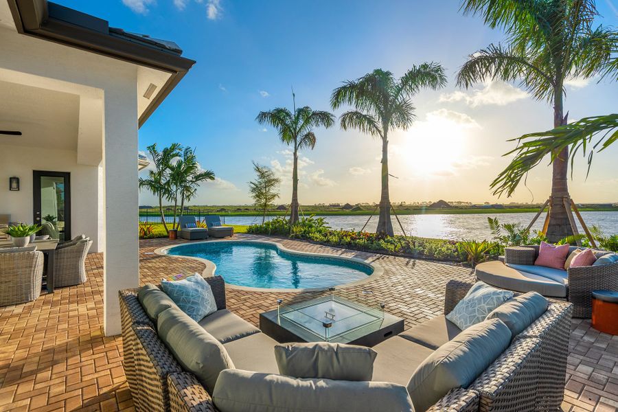 Representative exterior details of a home built from the Bellagio by GL Homes in Valencia Parc at Riverland, Port St. Lucie (Image 3).