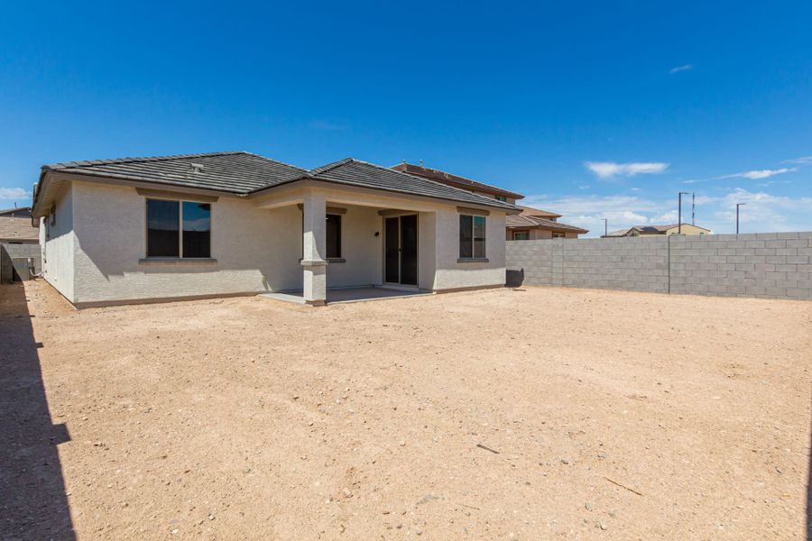 Lot 32 | Large Backyard with Covered Pation | Falcon | El Cidro | Goodyear, AZ | Landsea Homes