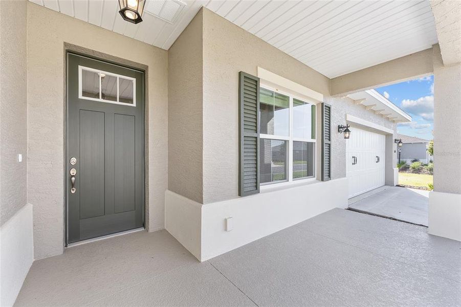 Exterior details and patio area of a home in , Ocala (Image 21). Exterior details and patio area of a home in , Ocala (Image 21).
