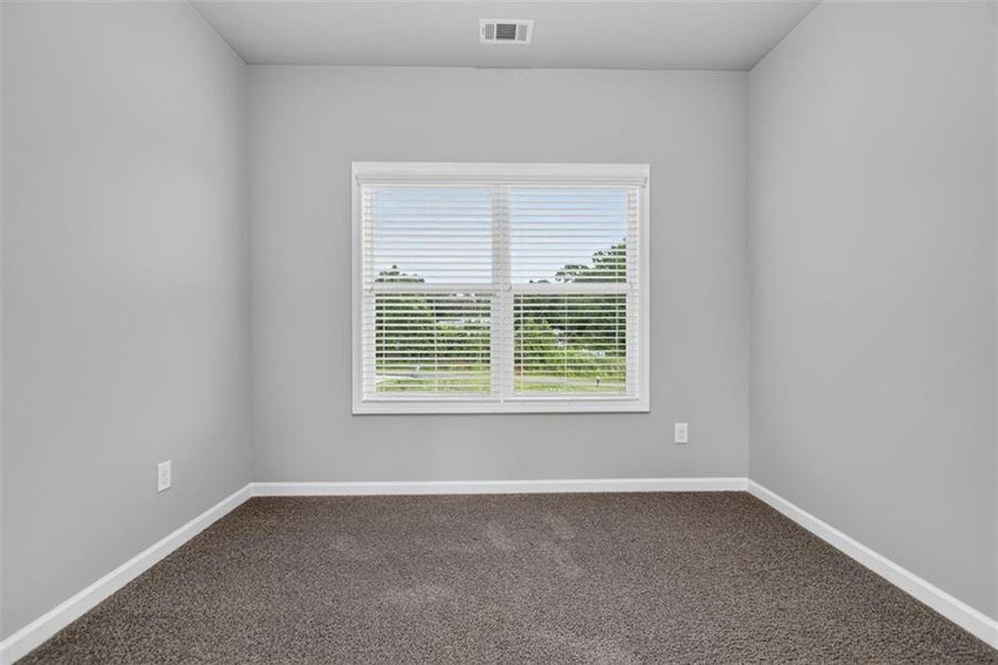 Spacious, unfurnished interior of a new home in , Eastanollee (Image 38).