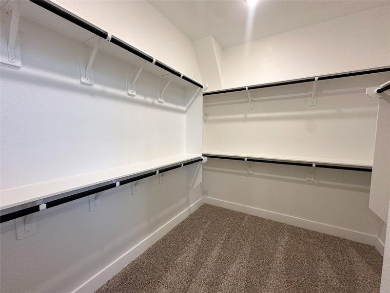 Spacious, unfurnished interior of a new home in Sienna, Missouri City (Image 22). Spacious, unfurnished interior of a new home in Sienna, Missouri City (Image 22).