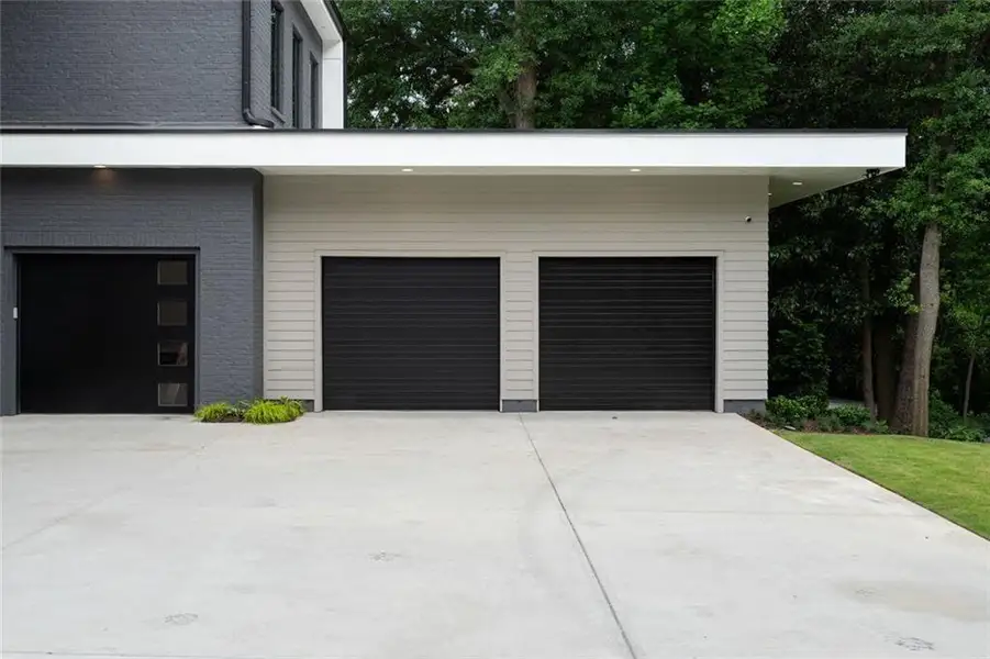 Exterior details and patio area of a home in , Atlanta (Image 3).