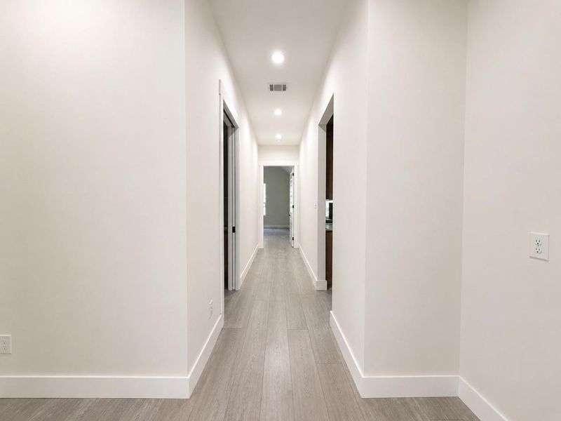 Spacious, unfurnished interior of a new home in , Waller (Image 17). Spacious, unfurnished interior of a new home in , Waller (Image 17).