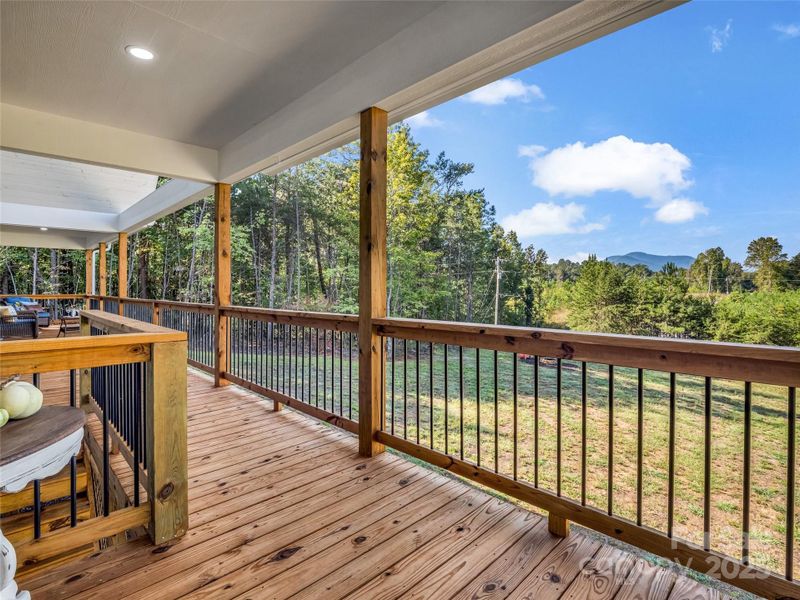 Exterior details and patio area of a home in , Mill Spring (Image 18).