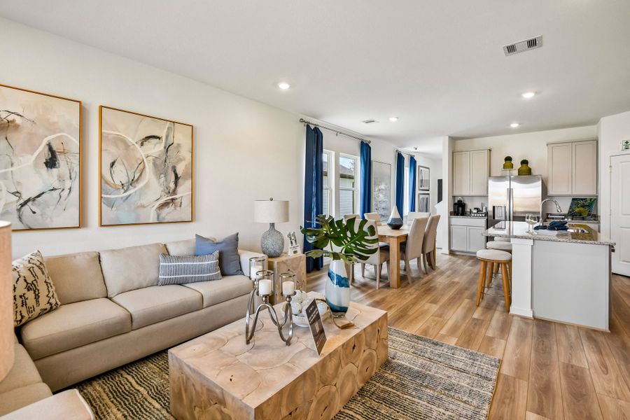 Representative furnished interior of a home built from the Juliet by Taylor Morrison in Mason Woods, Cypress (Image 9). Representative furnished interior of a home built from the Juliet by Taylor Morrison in Mason Woods, Cypress (Image 9).