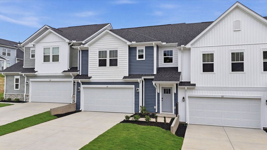 Front exterior of a new home in Silo Ridge, Anderson, SC, highlighting curb appeal (Image 20).