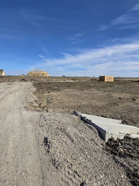 Site preparation for new homesites in Hillview Addition, Decatur (Image 3).