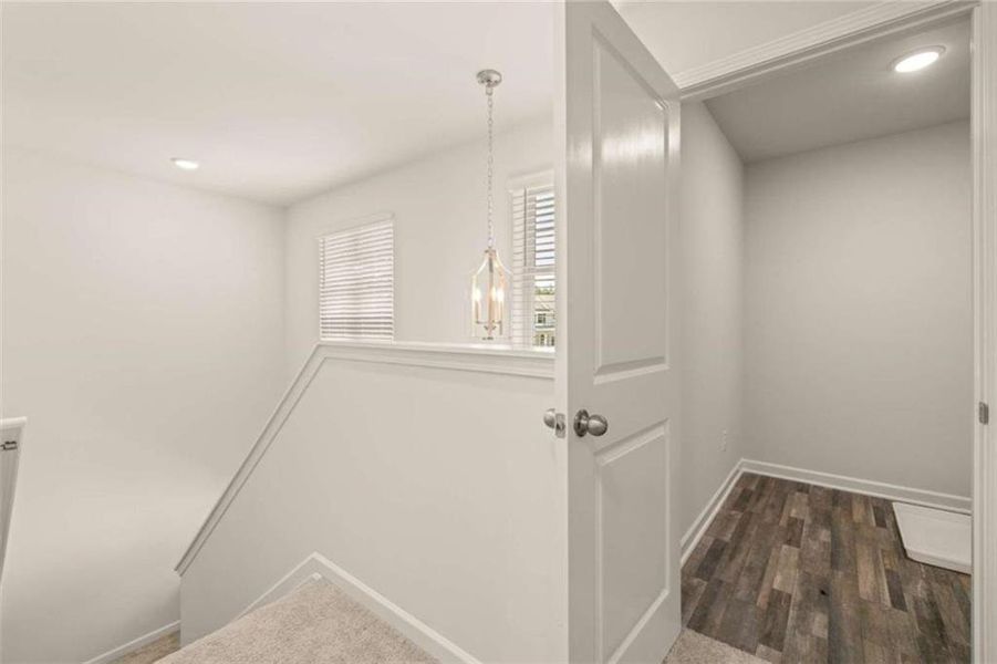 Spacious, unfurnished interior of a new home in Whisper Creek, Atlanta (Image 8).