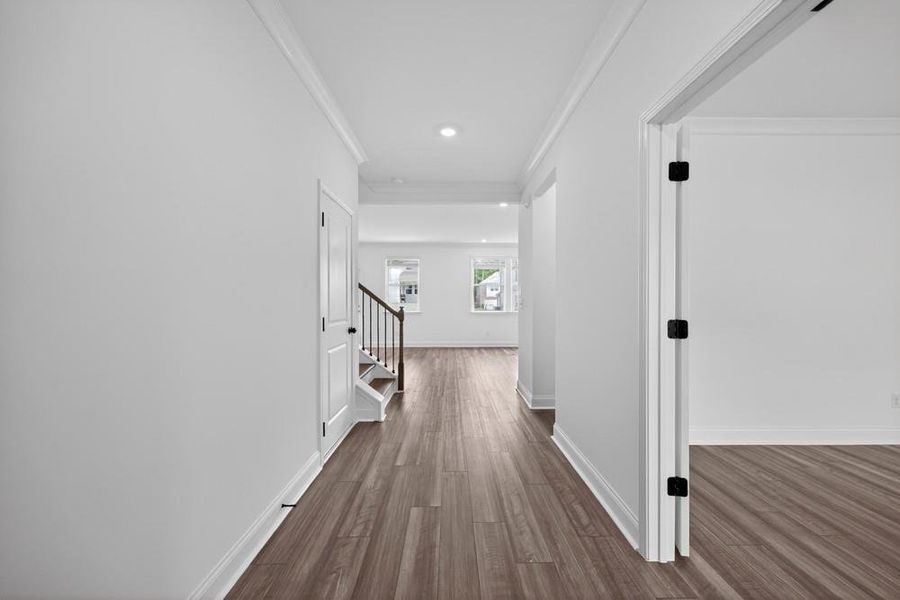 Spacious, unfurnished interior of a new home in Auburn Glen, Dacula (Image 30). Spacious, unfurnished interior of a new home in Auburn Glen, Dacula (Image 30).