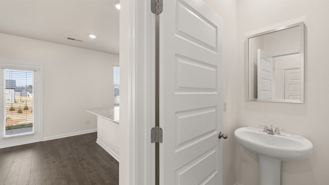 Representative furnished interior of a home built from the Penwell by D.R. Horton in Kingston Ranch at Lake Oconee, Buckhead (Image 16). Representative furnished interior of a home built from the Penwell by D.R. Horton in Kingston Ranch at Lake Oconee, Buckhead (Image 16).