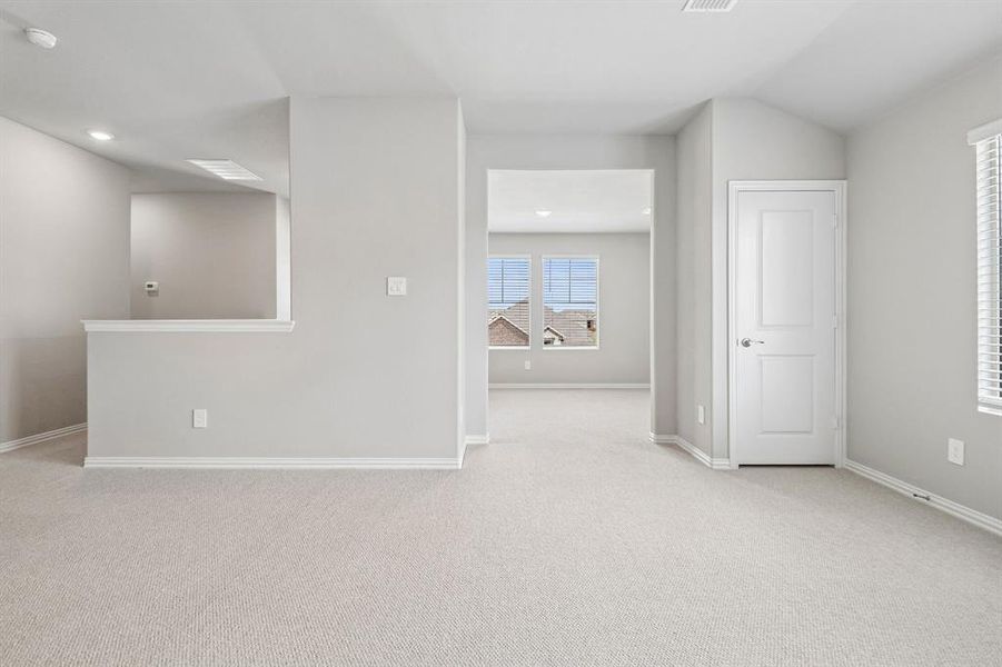 Spacious, unfurnished interior of a new home in Eastridge - Signature Series, Princeton (Image 24). Spacious, unfurnished interior of a new home in Eastridge - Signature Series, Princeton (Image 24).