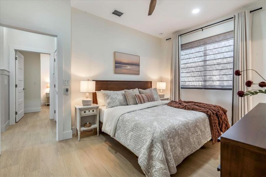 Furnished interior view inside a new home in , Marathon (Image 56). Furnished interior view inside a new home in , Marathon (Image 56).