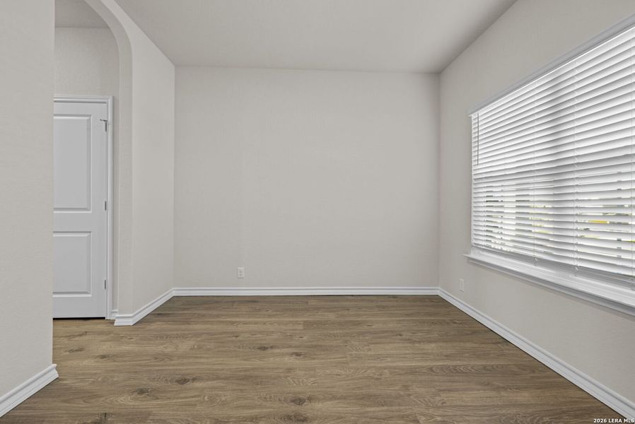 Spacious, unfurnished interior of a new home in Redbird Ranch, San Antonio (Image 17).