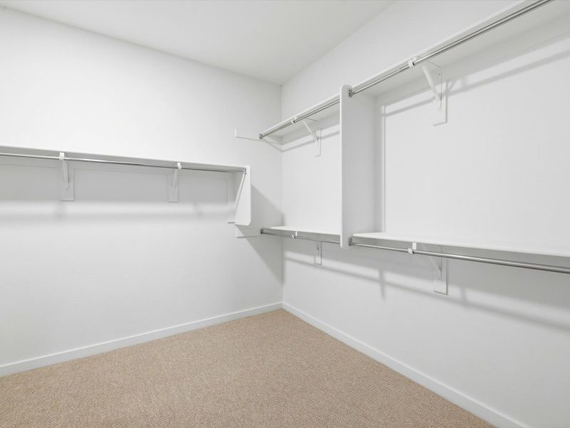 Spacious, unfurnished interior of a new home in Paloma Creek - Signature Series, Surprise (Image 17).