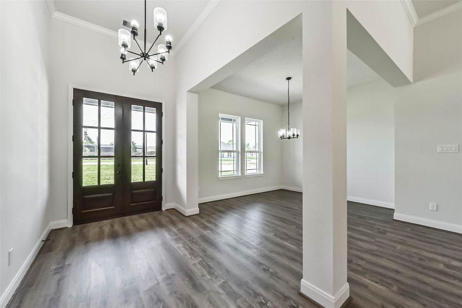 Spacious, unfurnished interior of a new home in , Baytown (Image 32).