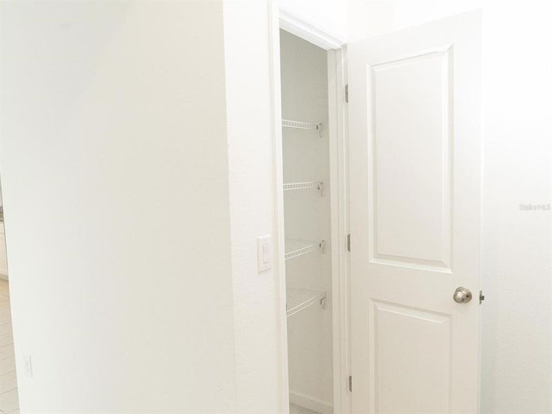 Spacious, unfurnished interior of a new home in Cypress Park Estates, Haines City (Image 12).