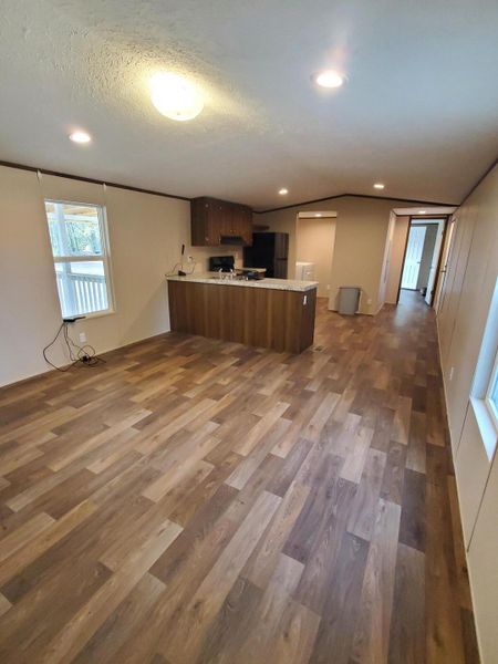 Spacious, unfurnished interior of a new home in , St. George (Image 12).