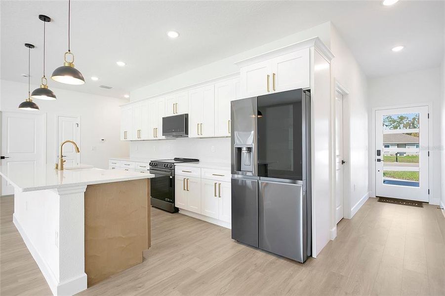 Furnished interior view inside a new home in , Ocala (Image 10).