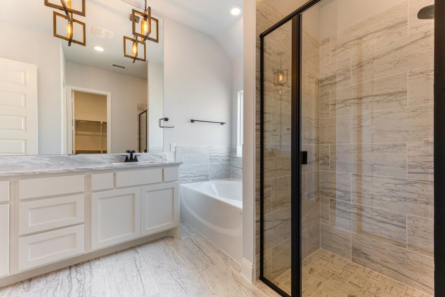 Representative furnished interior of a home built from the Cameron by UnionMain Homes in Cambridge Crossing, Celina (Image 9).