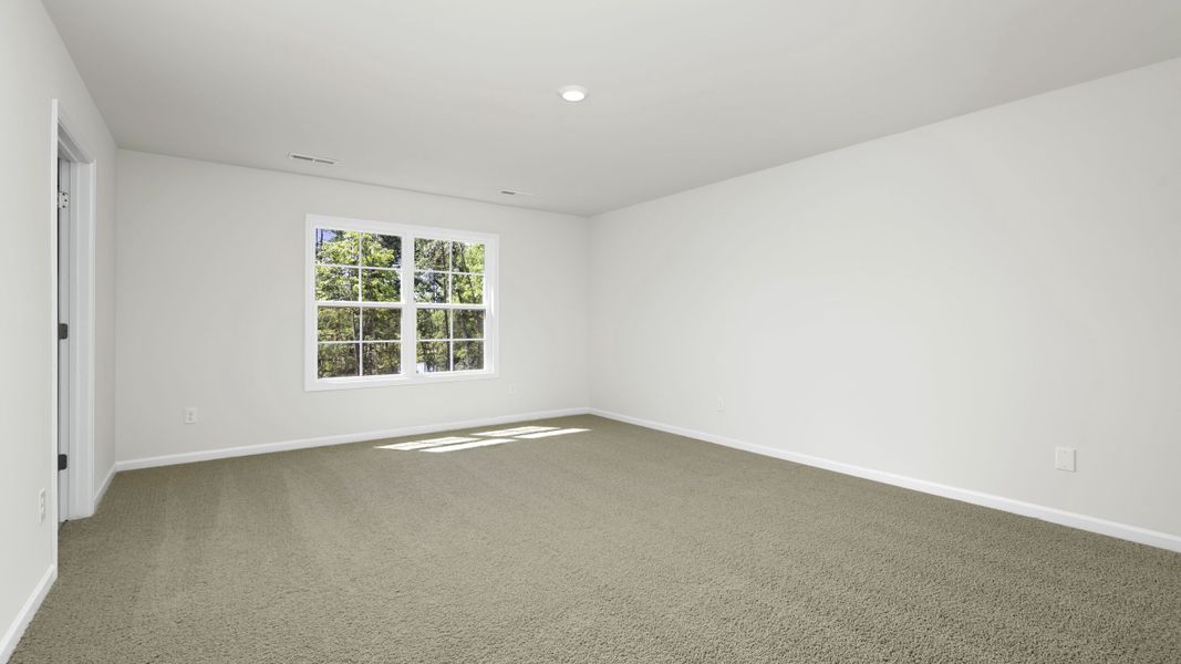 Spacious, unfurnished interior of a new home in Lybrook Village, Advance (Image 13).