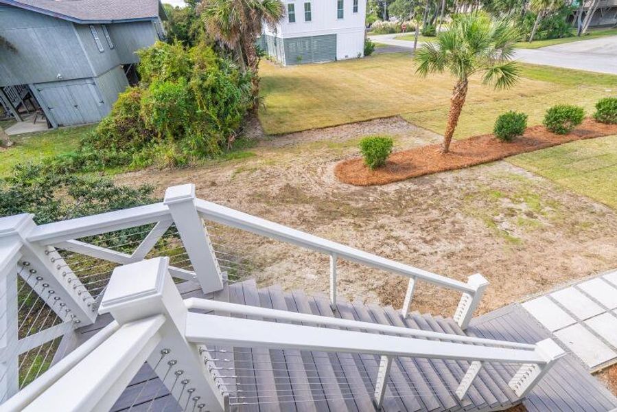 Exterior details and patio area of a home in , Edisto Beach (Image 40).