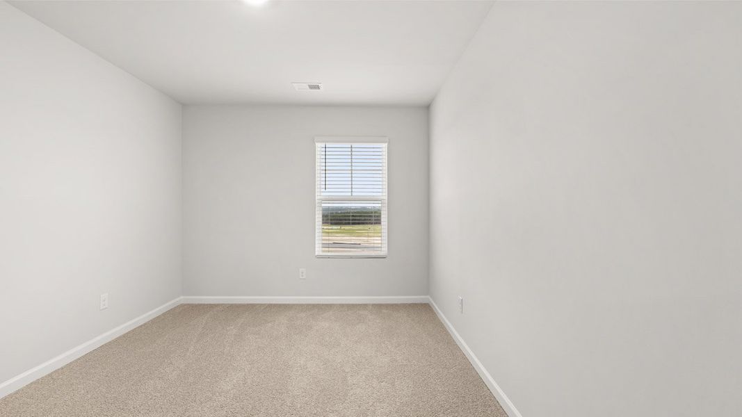 Spacious, unfurnished interior of a new home in The Abbey at Trolley Run Station, Aiken (Image 20).