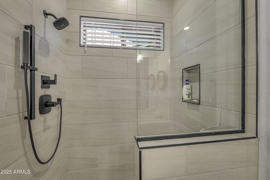 2590-cottonrose-lane-flagstaff-az-usa-00