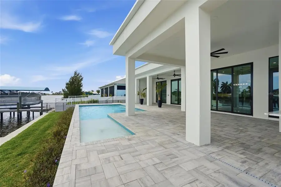 Exterior details and patio area of a home in , Cape Coral (Image 36).