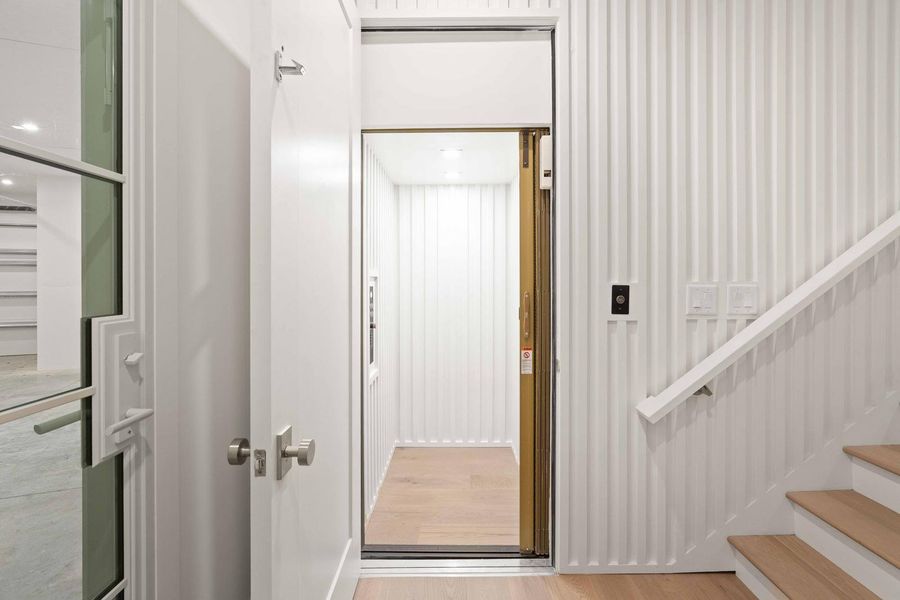 Image 52 of a home in .