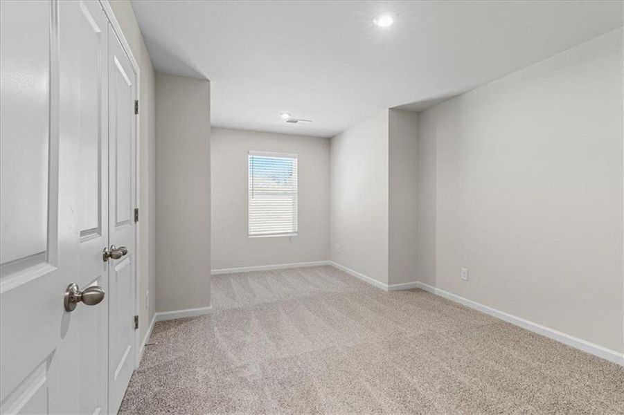 Spacious, unfurnished interior of a new home in Park Center Pointe, Austell (Image 12).