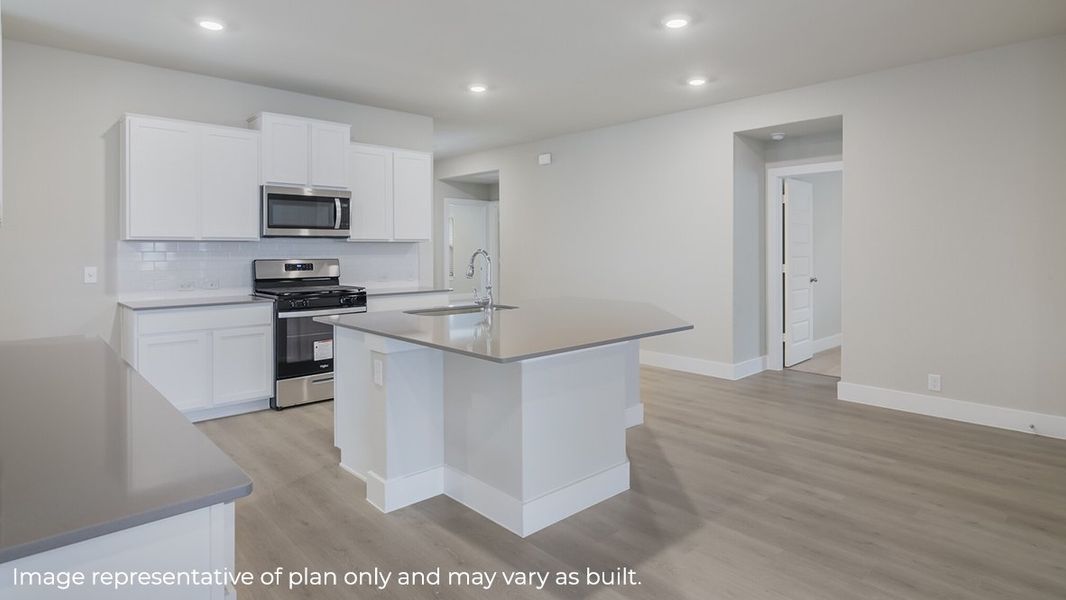 Representative furnished interior of a home built from the The Kingston by D.R. Horton in Veranda, San Antonio (Image 8).