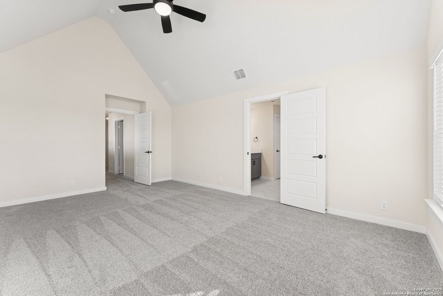 Spacious, unfurnished interior of a new home in Mayfair - Select Garden Series, New Braunfels (Image 21).