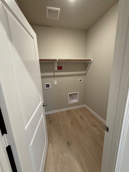 Spacious, unfurnished interior of a new home in Southern Pointe, College Station (Image 8).