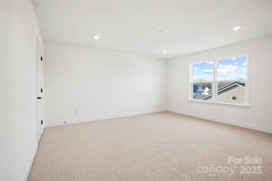 Spacious, unfurnished interior of a new home in , Waxhaw (Image 15).